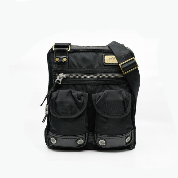 DIESEL Black Nylon Crossbody Bag with Leather & Polyvinyl Trim - Picture 3 of 16